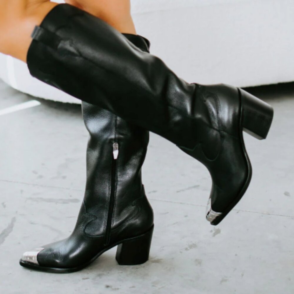 Brand New, Never Worn Dolce Vita Kamryn Black Leather Boots (Size 7.5)